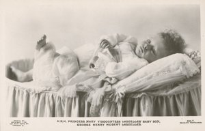 George Lascelles als Baby von English Photographer