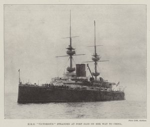 HMS Victorious gestrandet in Port Said auf dem Weg nach China von English Photographer