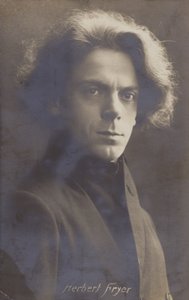 Herbert Fryer, englischer Komponist und Pianist (1877-1957) von English Photographer