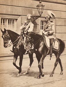 König George V. und Kaiser Wilhelm II. verlassen Potsdam, um einer Truppenparade beizuwohnen, Illustration aus 