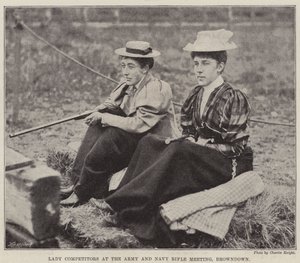 Damenwettbewerber beim Armee- und Marine-Schießtreffen, Browndown von English Photographer
