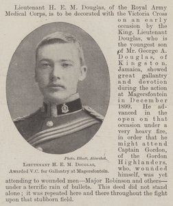Leutnant H E M Douglas, ausgezeichnet mit dem VC für Tapferkeit in Magersfontein von English Photographer