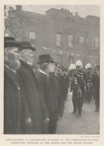 Lord Roberts in Manchester, 9. Oktober, der Oberbefehlshaber inspiziert Veteranen des Krimkriegs und des indischen Aufstands von English Photographer