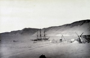Nordpol: Discovery Bay, Winter - in „Erzählung einer Reise zum Polarmeer während 1875-76“, G.S. Nares, hrsg. London von English Photographer