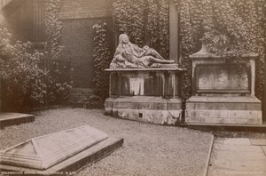 Postkarte mit dem Grab von Oliver Goldsmith im Inner Temple