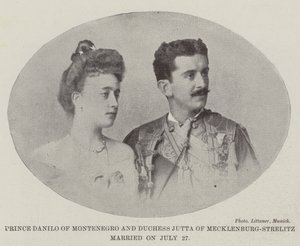 Prinz Danilo von Montenegro und Herzogin Jutta von Mecklenburg-Strelitz, verheiratet am 27. Juli von English Photographer