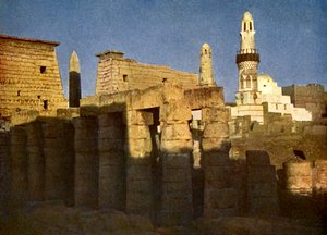 Tempel von Luxor bei Abenddämmerung, Ägypten
