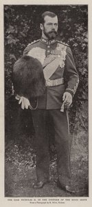 Zar Nikolaus II. in der Uniform der Scots Greys von English Photographer