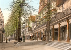 The Pantiles in Tunbridge Wells von English Photographer