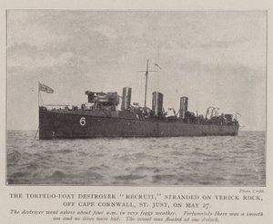 Der Torpedoboot-Zerstörer Recruit, gestrandet auf dem Verick-Felsen vor Kap Cornwall, St. Just, am 27. Mai von English Photographer