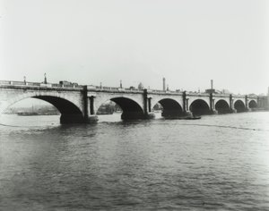 Waterloo Bridge: Blick vom Nordufer, 1895