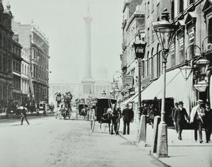 Whitehall, Westminster LB: Whitehall Blick zu Trafalgar Square, 1895 von English Photographer