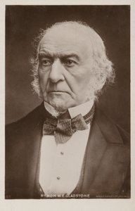 William Ewart Gladstone von English Photographer