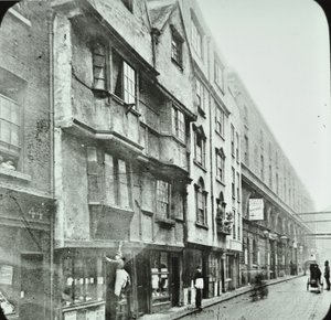 Wych Street, Westminster LB: Blick nach Westen, 1890 von English Photographer