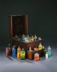 Eine Mahagoni-Künstlerfarbbox, angeblich im Besitz von John Adams von der HMS Bounty von English School
