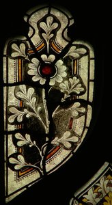Florales Maßwerkfenster