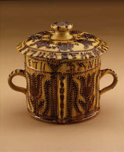 Posset-Topf mit Deckel, 1711