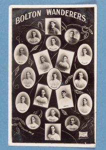 Postkarte der Spieler von Bolton Wanderers FC, Saison 1911-12 von English School
