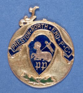 Preston North End Football Club Medaille, 1897-98 von English School