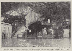Die heilige Grotte von Lourdes, die Krücken der Pilger zeigend, die behaupten, geheilt worden zu sein (Gravur) von English School