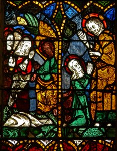 Das Ostfenster mit einer Auferstehungsszene: die heiligen Frauen am Grab; Maria Magdalena mit Christus?