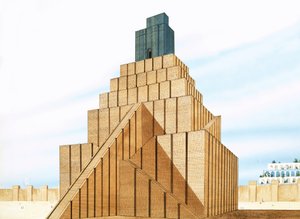Der hohe Ziggurat von Babylon