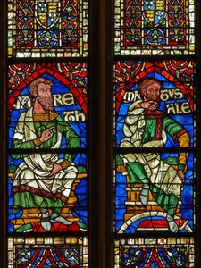 Fenster, das eine genealogische Figur zeigt: Jared und Methusalem