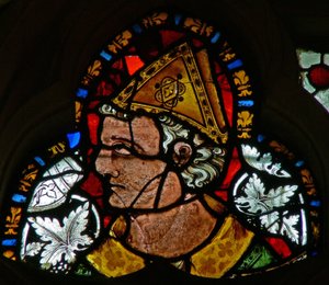 Fenster s-2 mit St. Cuthbert