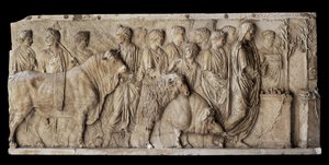 Römisches architektonisches Relief mit Tieropfer von Erich Lessing