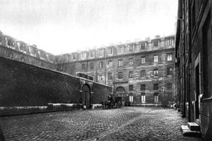 Hof des Frauengefängnisses Saint Lazare, Paris, 1931 von Ernest Flammarion