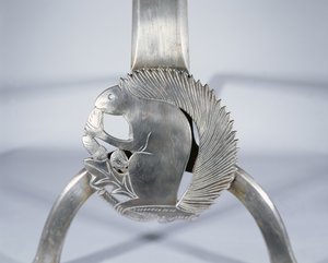 Kaminbock, der ein Eichhörnchen darstellt, ca. 1905-10 (Detail) von Ernest William Gimson