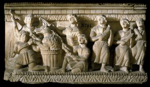 Etruskische Kunst: „Odysseus und seine Gefährten bei ihrer Begegnung mit Circe“ (Odyssee von Homer) Flaches Marmorrelief eines Sarkophags aus Volterra. 3. Jahrhundert v. Chr. Florenz, Museo Archeologico
