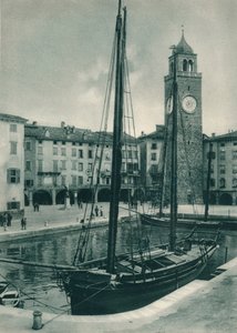 Hafen und Torre Apponale, Riva del Garda, Italien, 1927 von Eugen Poppel