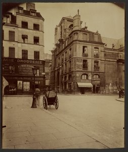 Ecke der Rue Saint-Martin und der Rue de la Verrerie von Eugène Atget