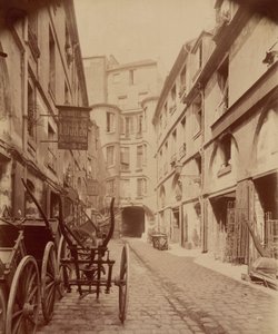 Cour du Dragon (Drachenhof) von Eugène Atget