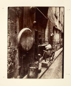Rue de La Reynie (Klempnerladen, rue de la Reynie) von Eugène Atget