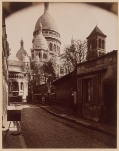 Rue du Chevalier de la Barre von Eugène Atget