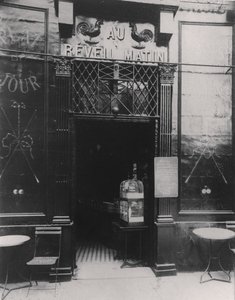 Au Réveil Matin, rue Amelot, 11. Arrondissement, Paris von Eugène Atget