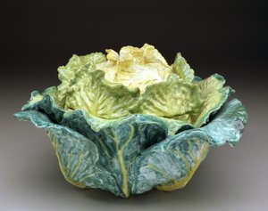 "Kohl" Terrine und Deckel, ca. 1755 (zinnverglaste Irdenware) von Factory Sceaux