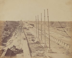 Oberseite der Mauer vom Anting-Tor, Peking, von englischen und französischen Truppen besetzt, Okt 1860
