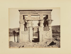 Phyloe. Tempel Hypäthre, Vorderansicht, Ägypten von Félix Bonfils