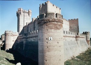 Blick auf das Castillo de la Mota, erbaut für Juan II. im Jahr 1440