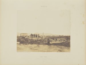 Karnak (Theben). Gesamtansicht der Ruinen von Südosten, in T von Félix Teynard