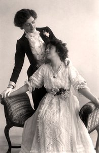 Lily Elsie 1886-1962 und Adrienne Augarde 1882-1913, englische Schauspielerinnen, 1907