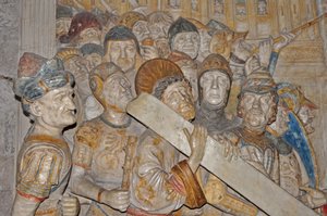 Frankreich, Avignon, Palais des Papes (1334), Marmorrelief des Kreuzwegs aus dem Celestinerkloster in Avignon von Francesco Laurana (1478 beauftragt)