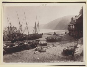 Clovelly, Crazed Kates Hütte und Strand