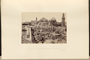 Straßenansicht mit der Grabeskirche, Jerusalem von Francis Frith