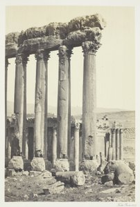 Die großen Säulen und kleinerer Tempel, Baalbek von Francis Frith
