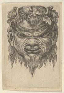 Satyrmaske mit eingedrückter Schnauze und einem Eichenlaubkranz