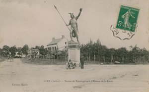 Gien (Loiret), Statue von Vercingetorix von French Photographer